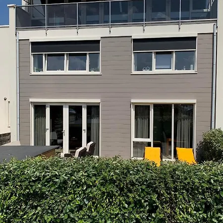 Zilvermeeuw - Drieplassenweg Katwijk aan Zee