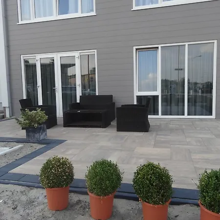 Zilvermeeuw - Drieplassenweg Apartman *